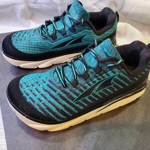 Altra Womens Torin Knit Running Shoes Teal Black Size 9